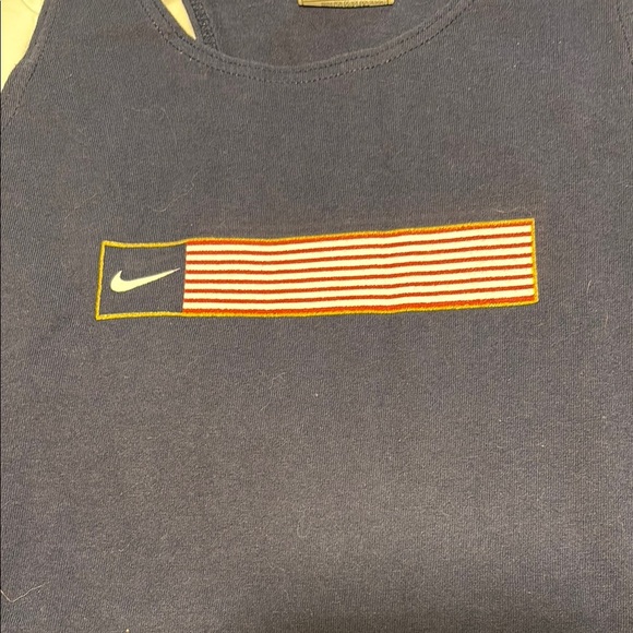 Nike Vintage Navy Blue Tank Top with Flag Logo - Picture 2 of 13